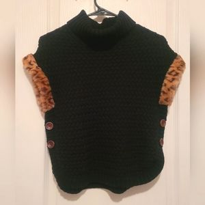 EUC Aspen kids Black and leopard print knit turtleneck, poncho, sweater Size Med